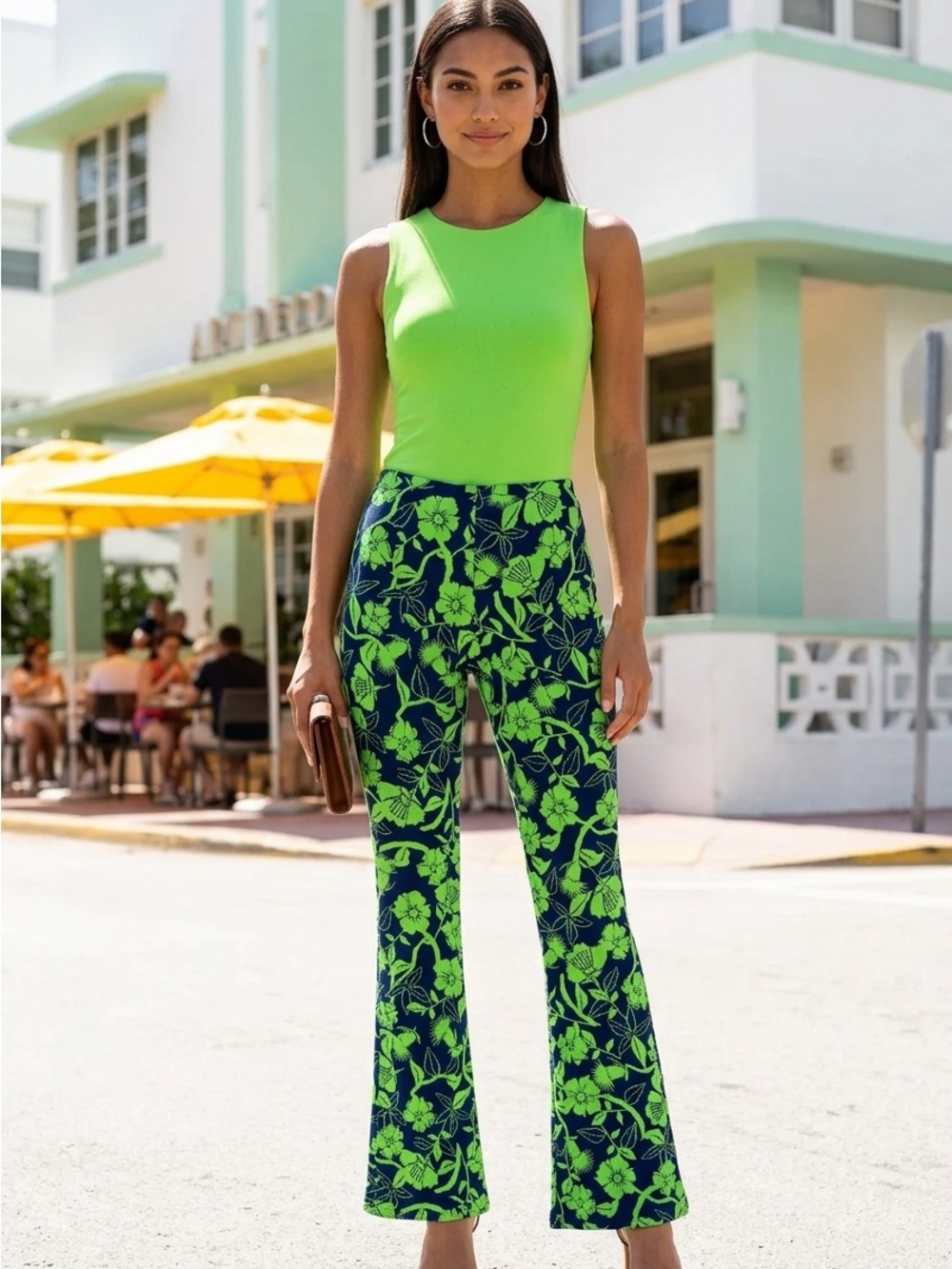 Zara Women’s Medium Stretch Navy Green Floral Bell Bottoms Pull On Pants Hippie